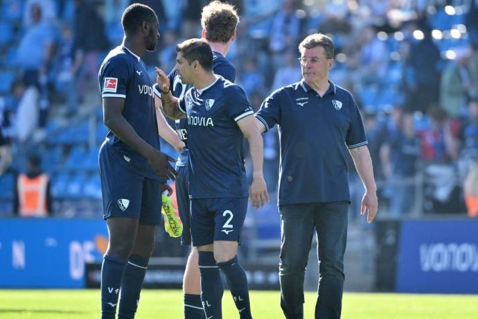 包含德甲中场多线作战策略,控制比赛节奏的词条 包含德甲中场多线作战策略,控制比赛节奏的词条