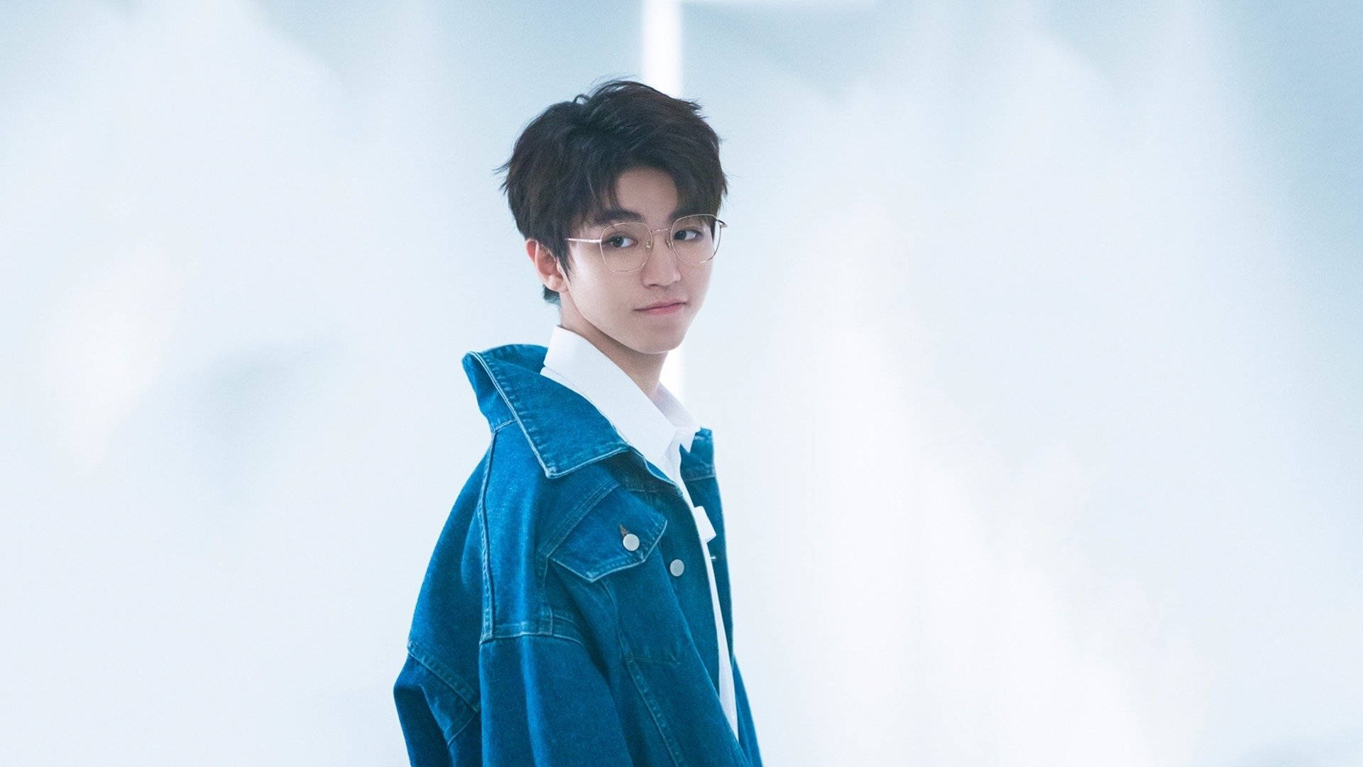 萨卡在对阵曼城的比赛中打入关键进球，萨卡转会曼联